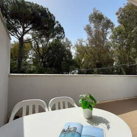 Apartamento para alugar por € 826 por mês em Lecce, Via Amerigo Vespucci