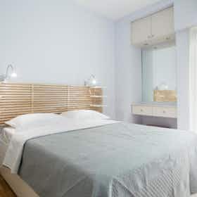 公寓 正在以 €900 的月租出租，其位于 Athens, Pythagora