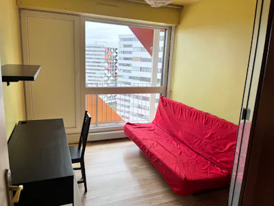 Private room for rent on Rue du Général de Larminat, Créteil