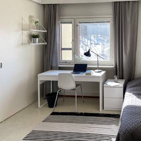 Private room for rent for €59 per month in Helsinki, Klaneettitie