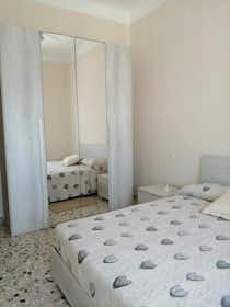 Apartament de închiriat pentru 1.000 EUR pe lună în Pulsano, Viale dei Mioperi