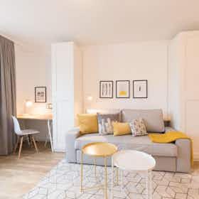 Wohnung zu mieten für 1.100 € pro Monat in Frankfurt am Main, Güntherstraße