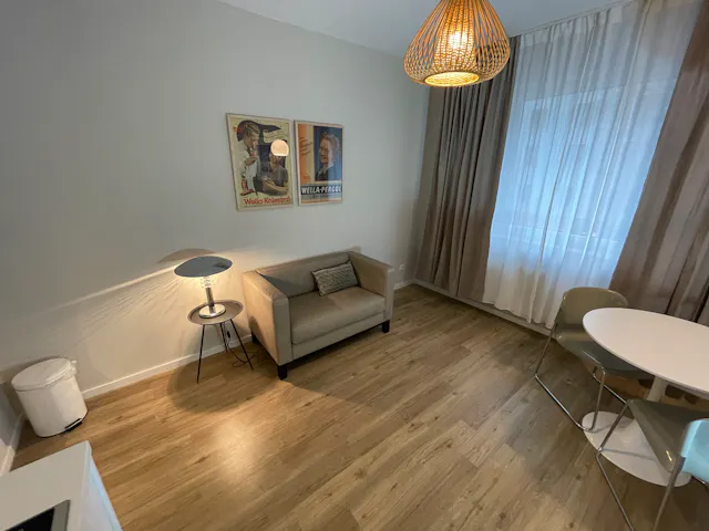 1-Bedroom Apartment in Moltkestraße, Düsseldorf (1141085) room image 2
