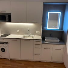 Apartment for rent for €660 per month in Linz, Goethestraße