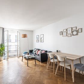 Apartment for rent for €2,500 per month in Paris, Rue Vivienne
