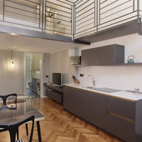 Apartment for rent for €1,700 per month in Milan, Via Augusto Anfossi