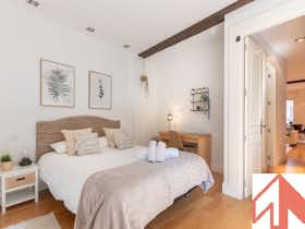 公寓 正在以 €1,575 的月租出租，其位于 Bilbao, Cristo kalea