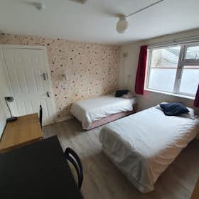 Shared room for rent for €780 per month in Dublin, Saint Alphonsus' Road Upper