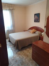 Privé kamer te huur voor € 400 per maand in Terrassa, Carrer de Pau Marsal