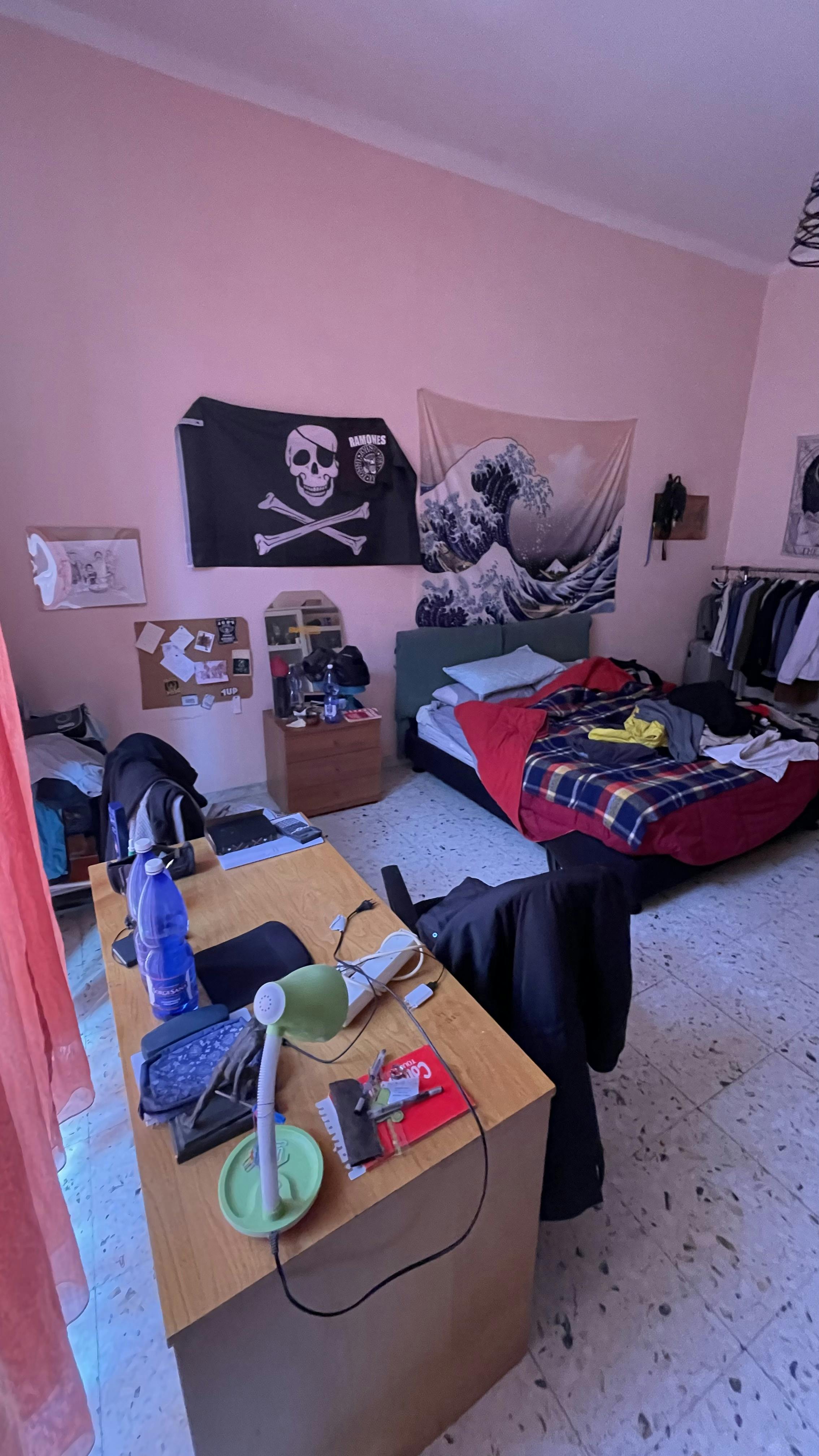 Private room for rent for €389 per month in Naples, Via Domenico Cirillo