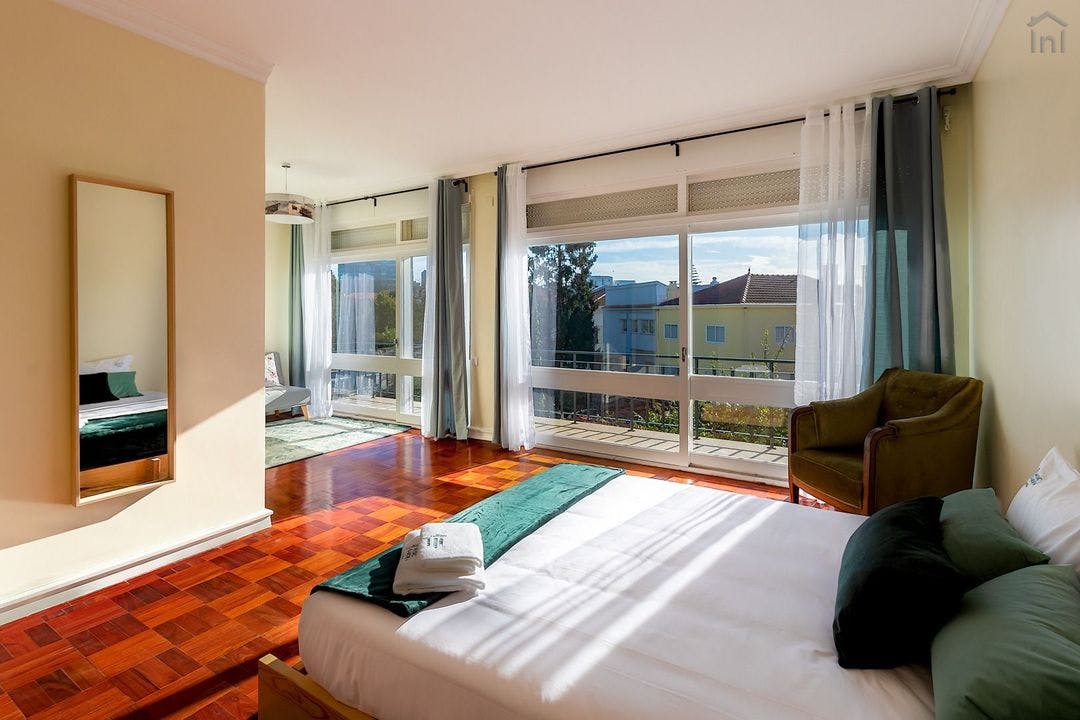 Apartment Porto, 500m² — photo 1