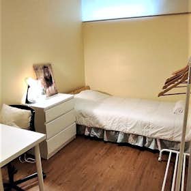 WG-Zimmer for rent for 395 € per month in Porto, Rua de Pedro Hispano