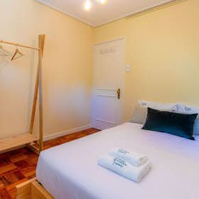 Private room for rent for €455 per month in Porto, Rua de Pedro Hispano