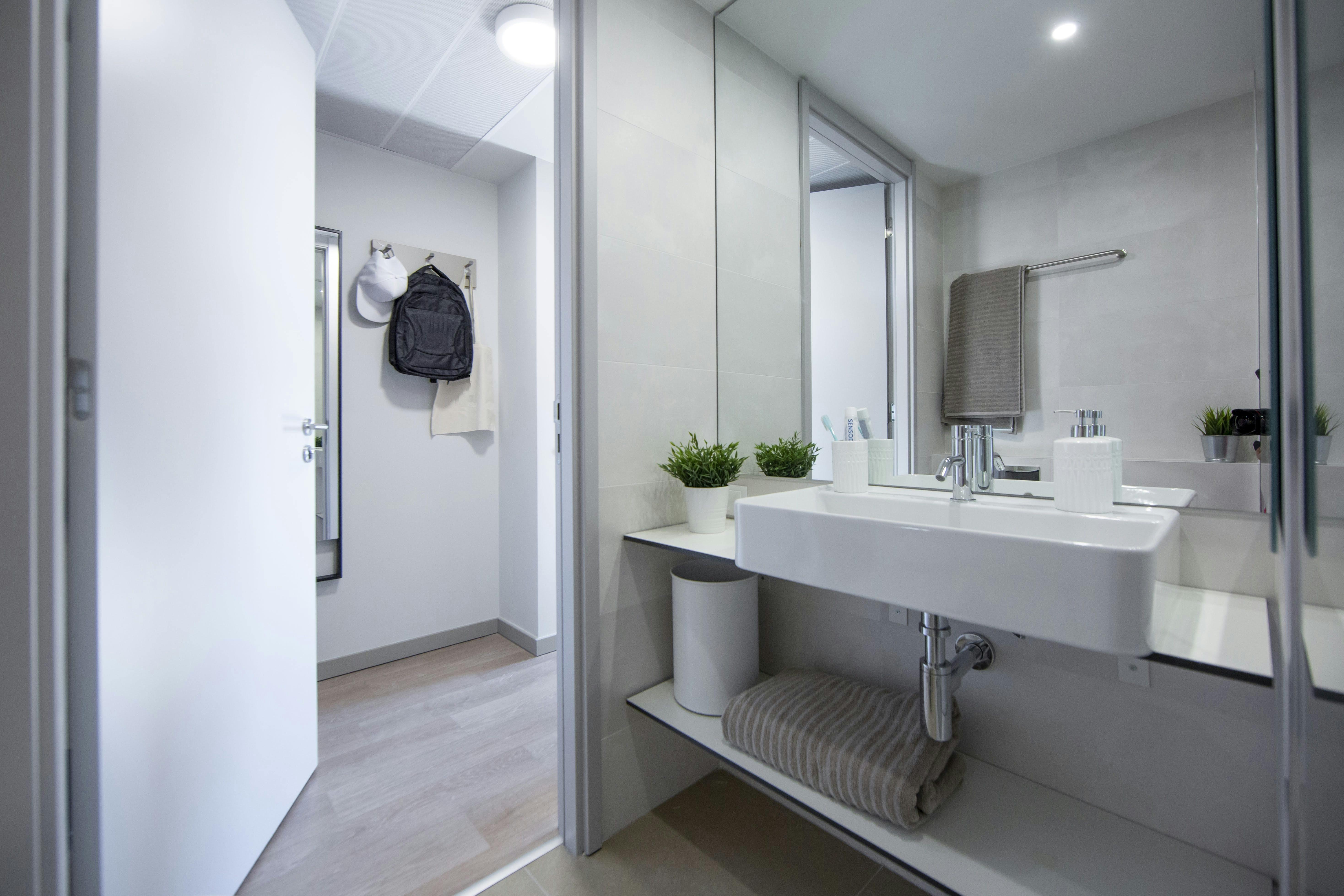 preview gallery tile