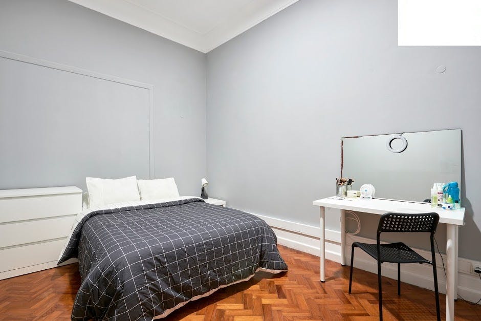 Отдельная комната сдается в аренду за 450 € в месяц в Lisbon, Avenida Elias Garcia