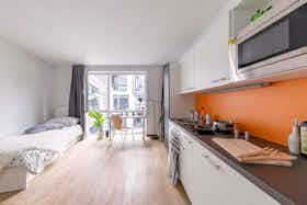 单间公寓 正在以 €737 的月租出租，其位于 Bremen, Universitätsallee