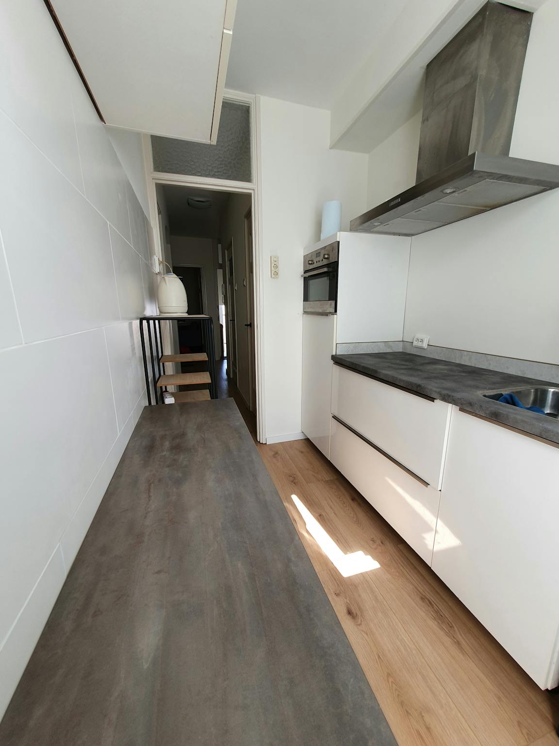 Bekijk foto 1/12 van apartment in Rotterdam