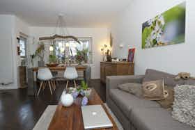 Apartamento para alugar por € 1.230 por mês em Köln, Josef-Bayer-Straße