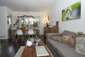 Apartment for rent for €1,230 per month in Köln, Josef-Bayer-Straße