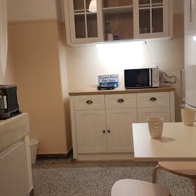Private room for rent for €390 per month in Athens, Troias