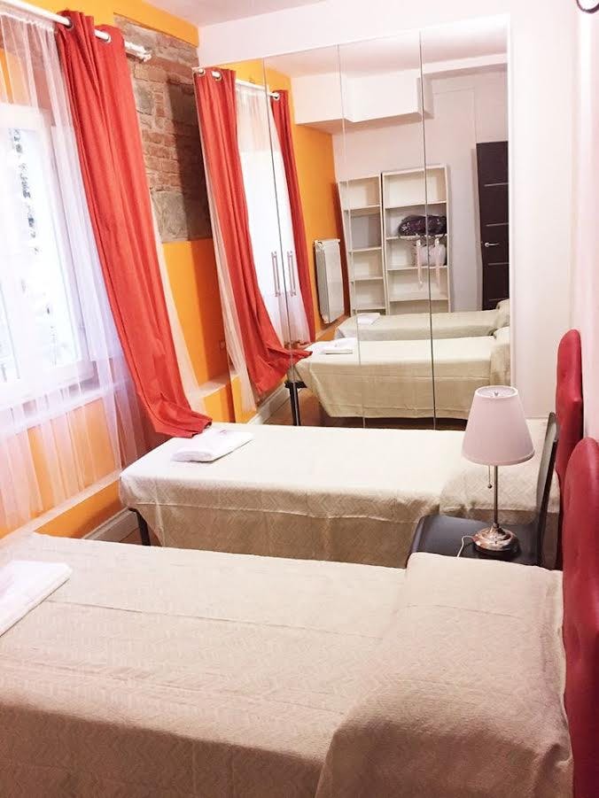 Via Sant'Agostino, Florence