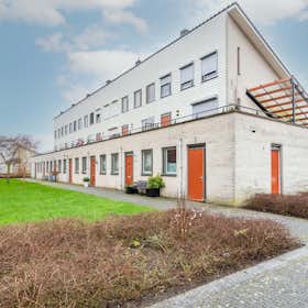 Apartamento para alugar por € 1.450 por mês em Zoetermeer, Stellendamstraat