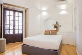 Apartament de închiriat pentru 900 EUR pe lună în Porto, Travessa de Liceiras