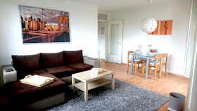 Appartement te huur voor € 1.550 per maand in Potsdam, Lise-Meitner-Straße