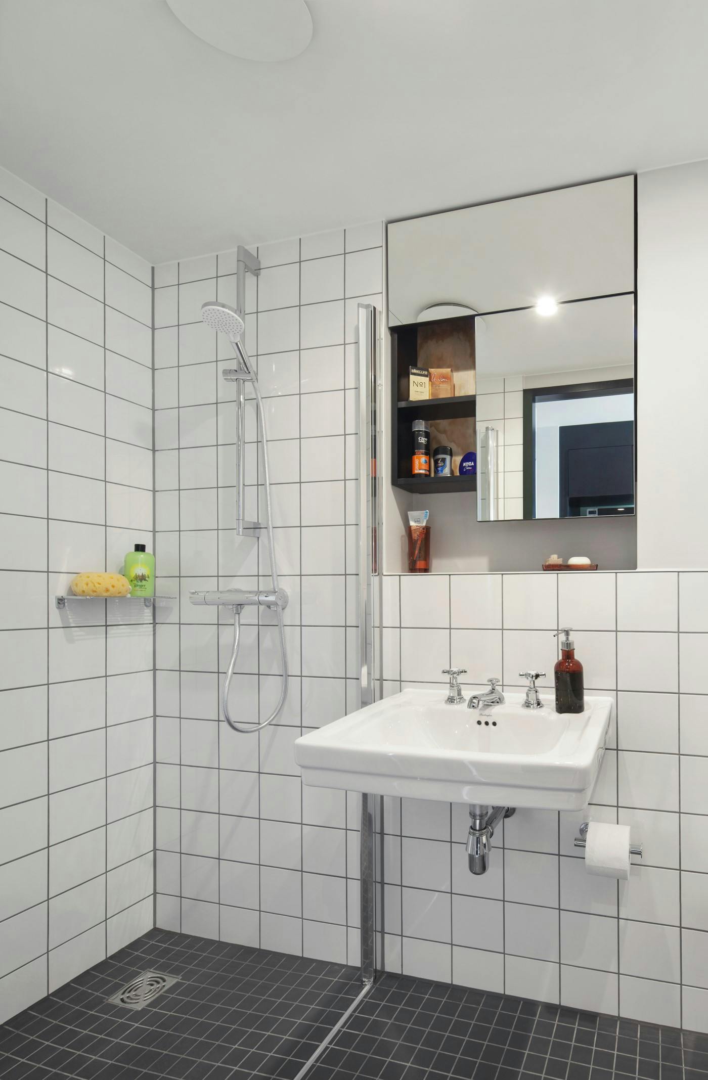 preview gallery tile