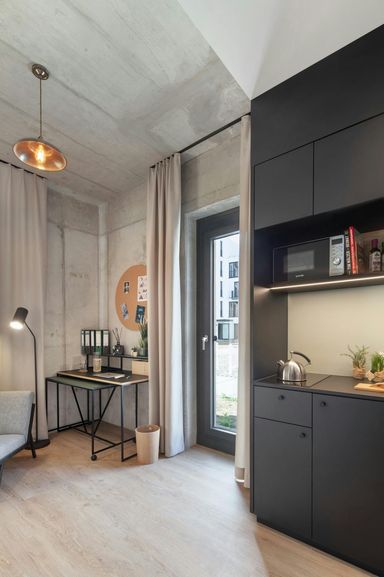 preview gallery tile