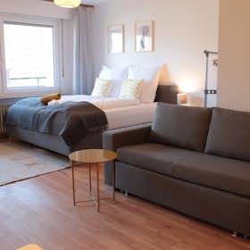 Apartamento en alquiler por 2100 € al mes en Holzgerlingen, Böblinger Straße