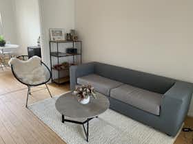 Appartement te huur voor € 1.550 per maand in Antwerpen, Minister Delbekelaan