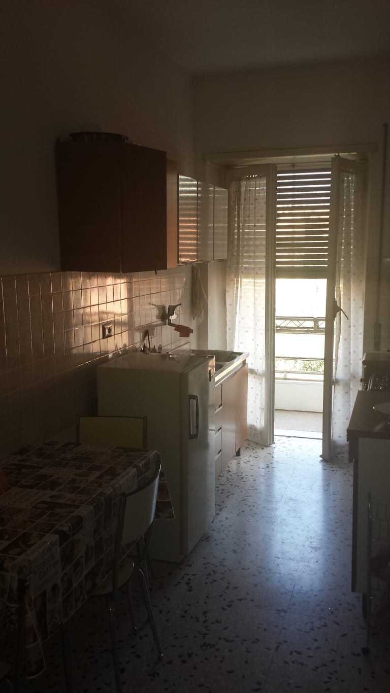 Shared room in Via Oderzo, Rome (1147120) ROOM 1