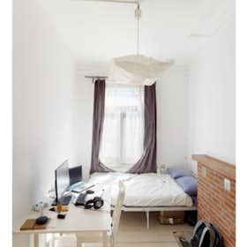 Отдельная комната сдается в аренду за 475 € в месяц в Saint-Josse-ten-Noode, Rue de l'Enclume
