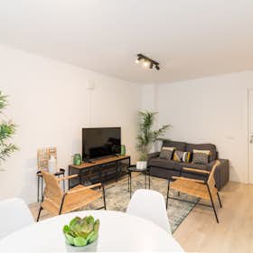 Apartment for rent for €1,360 per month in Barcelona, Carrer dels Salvador