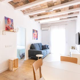 Apartment for rent for €1,390 per month in Barcelona, Carrer del Poeta Cabanyes