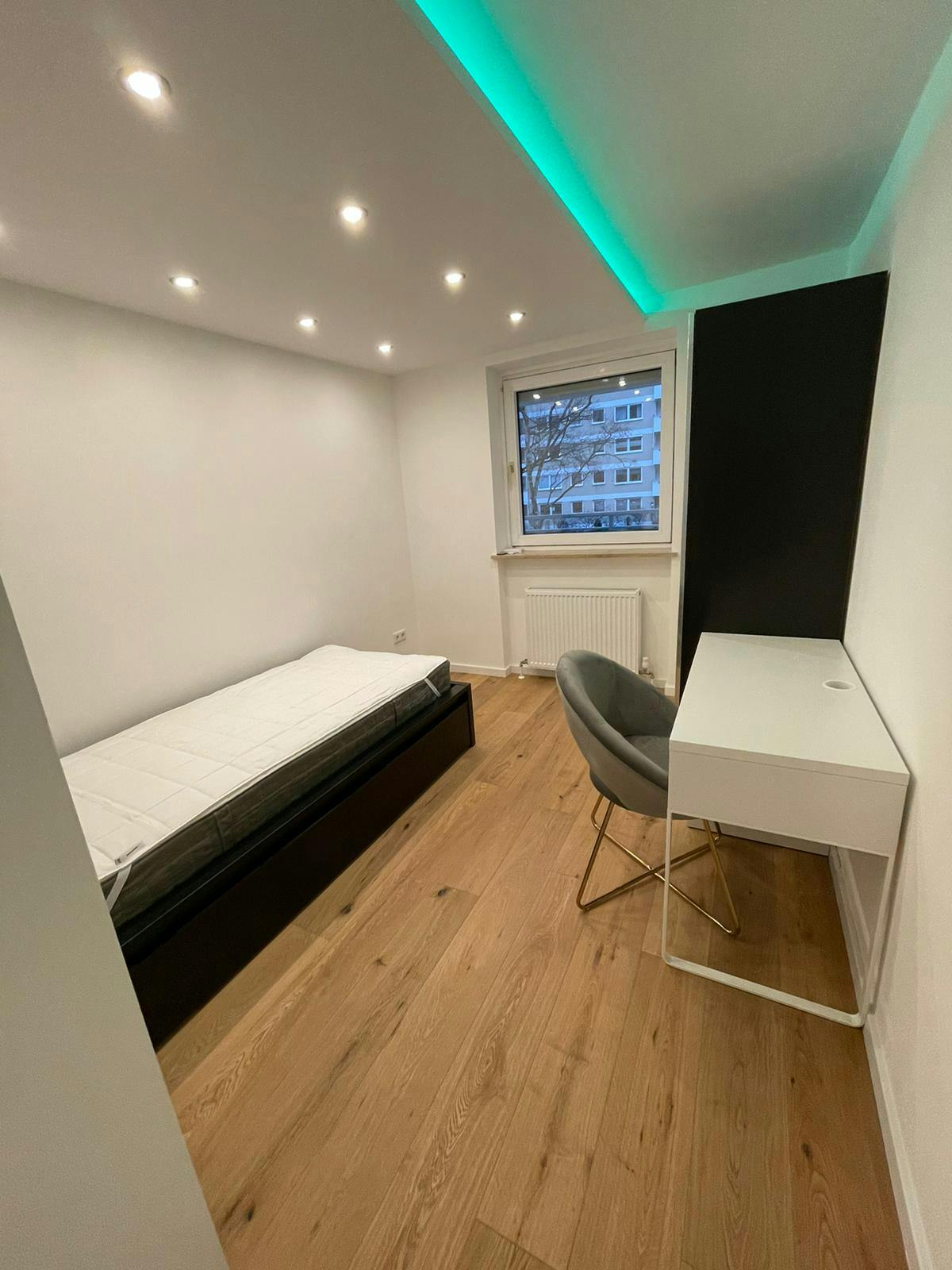Private room in Forstenrieder Allee, Munich (1149510) room image 4