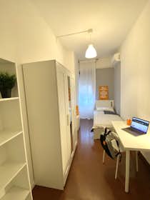 Приватна кімната за оренду для 430 EUR на місяць у Bari, Via Prospero Petroni