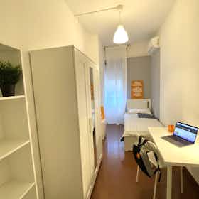 Habitación privada en alquiler por 430 € al mes en Bari, Via Prospero Petroni