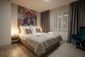 Private room for rent for PLN 6,977 per month in Warsaw, aleja Krakowska