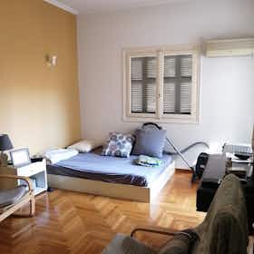 Квартира за оренду для 400 EUR на місяць у Athens, Katsoni Lamprou