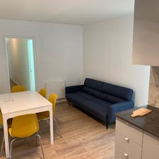 Private room for rent for €600 per month in Noisy-le-Grand, Allée de la Colline