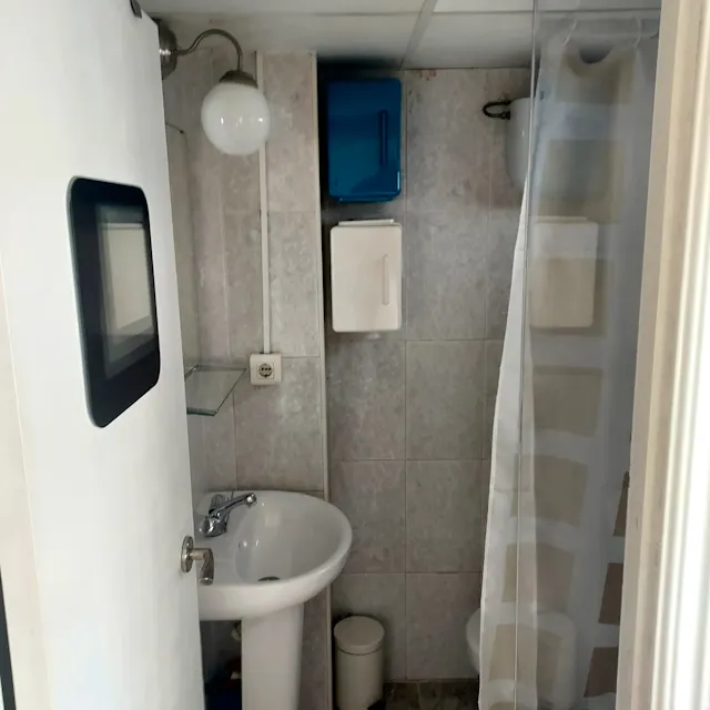 1-Bedroom Apartment in Carrer de Puerto Rico, Valencia (1151687) room image 20