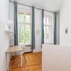 Private room for rent for €699 per month in Berlin, Greifswalder Straße