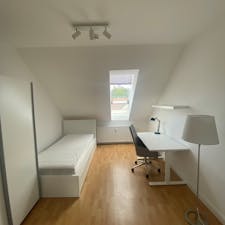 Private room for rent for €615 per month in Potsdam, Geschwister-Scholl-Straße