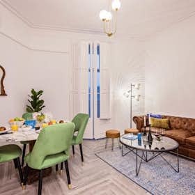 Apartment for rent for €8,154 per month in Barcelona, Carrer de la Diputació