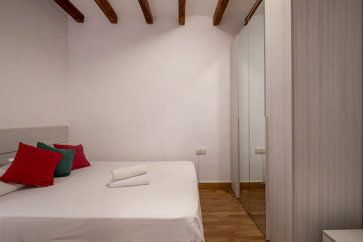 Private room in Carrer de l'Hospital, Barcelona (1152291) ROOM