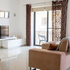 Appartement for rent for 2 300 € per month in Marsaskala, Triq il-Baħrija