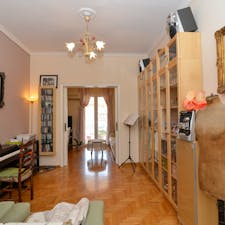 Wohnung for rent for 510 € per month in Výronas, Krystalli