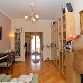 Apartment for rent for €540 per month in Výronas, Krystalli